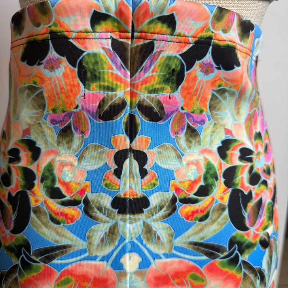 Clover Canyon Art to Wear 2-Pc Skirt Top Set M Geometric Animal Print - Picture 7 of 10